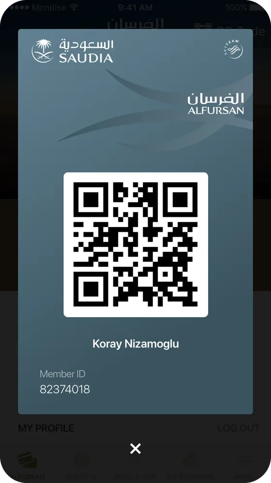 Regular virtual card: the card turned upright with a QR code, member name and member ID.
